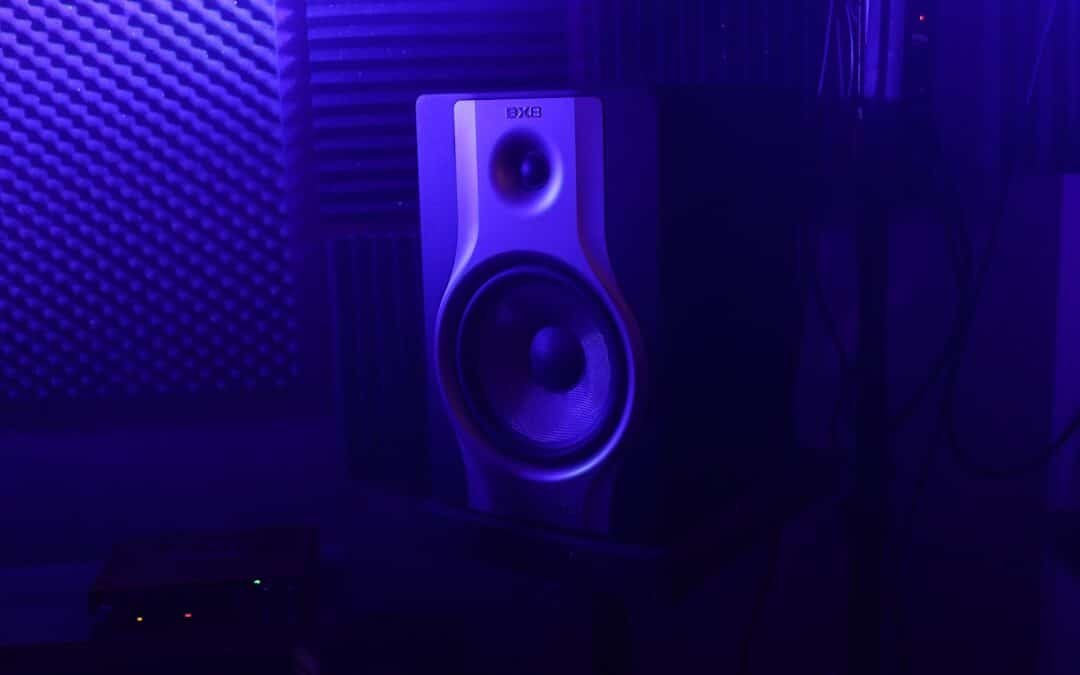 The Mechanics of Quiet: A Deep Dive into Soundproof Pod Construction and Materials